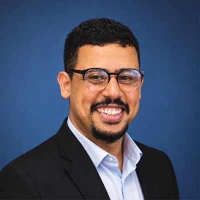 File:Mustapha Ezzarghani.jpeg