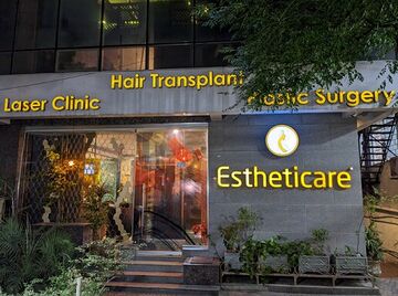 Estheticare 121.jpg
