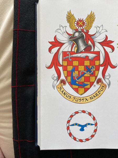 File:Coat arms b.jpg