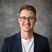 Dr Connor Robertson Authentic Portrait.jpeg