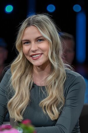 Dagi Bee.jpg